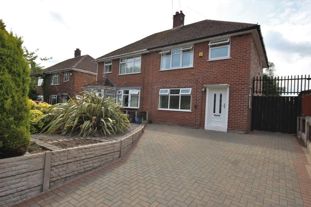 Leigh Avenue, Widnes, WA8 3 bed semidetached house £179,995