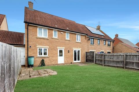 25 Cagney Crescent, Oxley Park, Milton Keynes, MK4 4TL