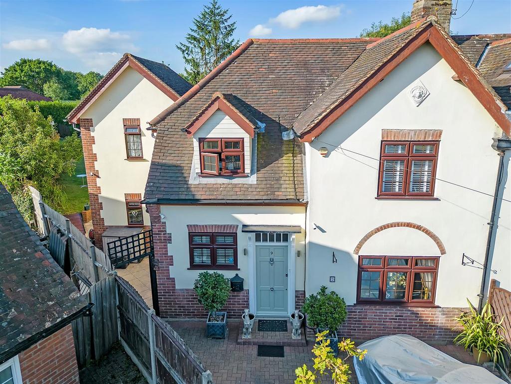 British Legion Road, Chingford E4 5 bed house for sale £1,000,000