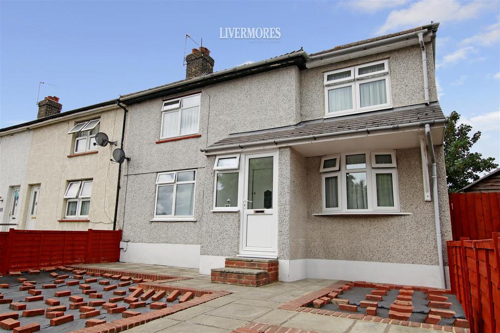 Highfield Road South, Dartford 3 bed end of terrace house for sale £