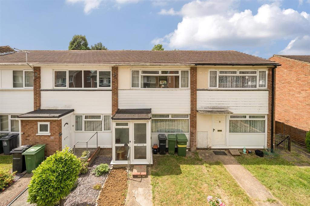 Cheriton Way, Maidstone 2 bed terraced house for sale £250,000