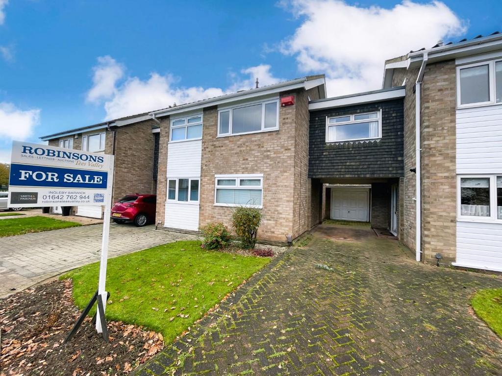 The Larun Beat, Yarm 4 bed link detached house for sale £300,000