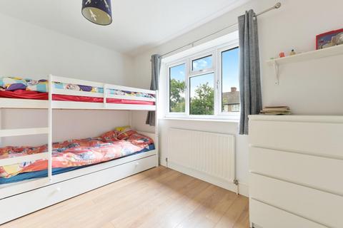 107 Boscombe Road, Worcester Park, KT4 8PJ