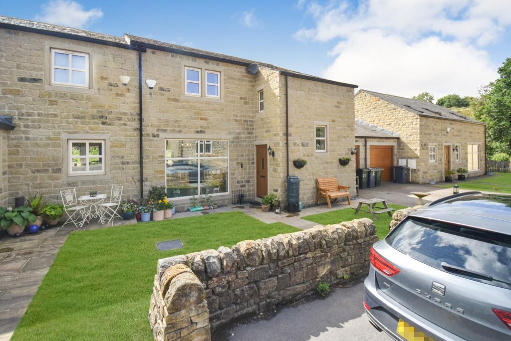 Woodfield Gardens, Cullingworth, Bradford 4 bed house for sale £415,000