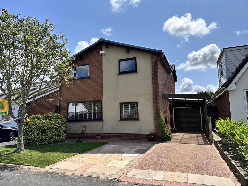 Forest Drive, Lytham 4 bed detached house for sale £379,950