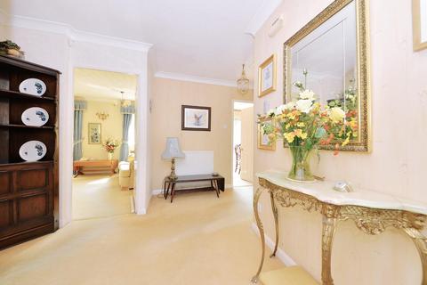5 Bridge Meadow Drive, Knowle, Solihull, B93 9QG