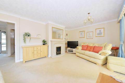 5 Bridge Meadow Drive, Knowle, Solihull, B93 9QG