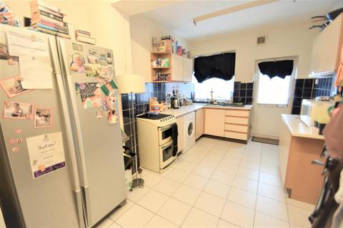 3 bedroom flat for sale, Pembroke Road, Shirehampton, Bristol