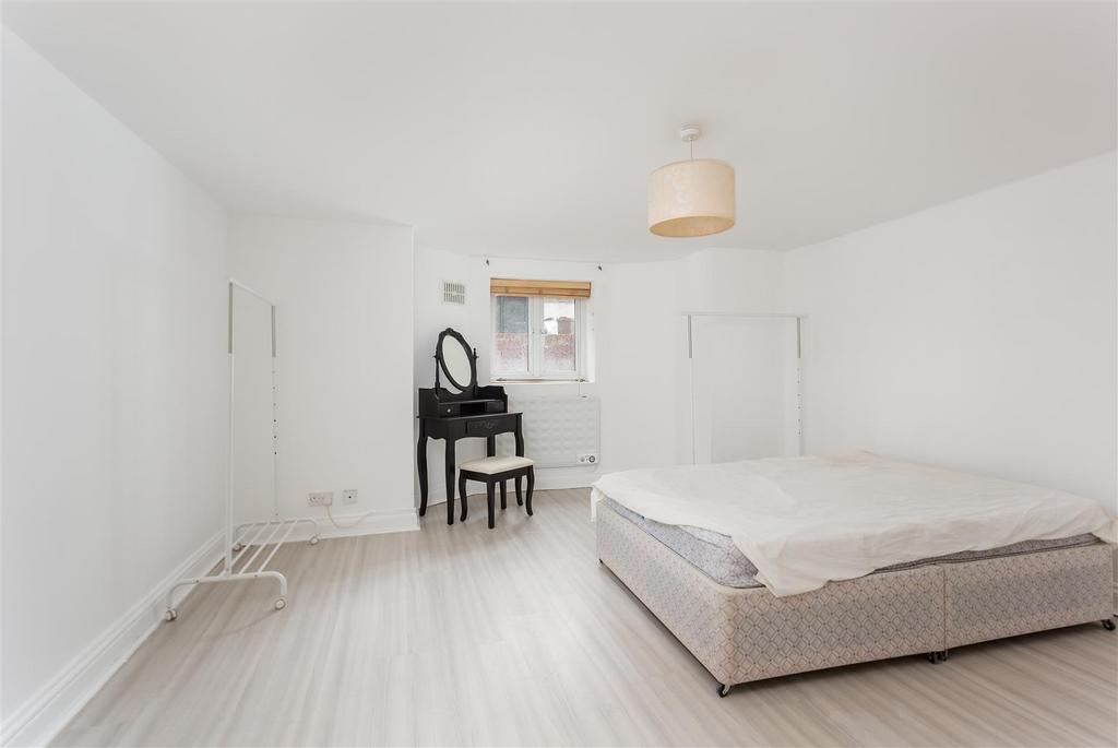 99 A West End Lane-006.jpg