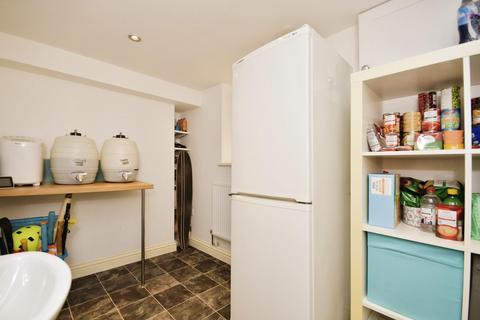 76 Bates Street, Sheffield, S10 1NQ