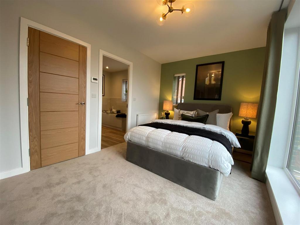 Bedroom 2b.jpg