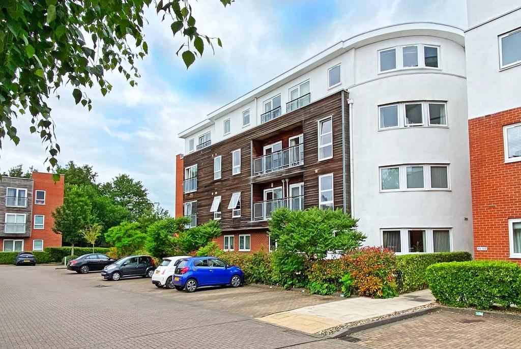 Romana Square, Timperley 2 bed apartment £215,000