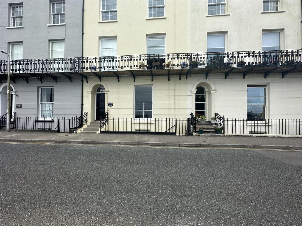 The Croft, Tenby 1 bed apartment for sale £210,000