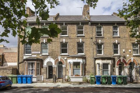 4 bedroom terraced house for sale, Kitson Road, Camberwell, SE5