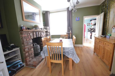 42 Harrington Road, Rothwell, Kettering, NN14 6AR
