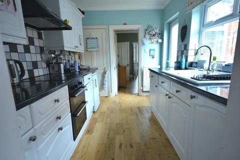 42 Harrington Road, Rothwell, Kettering, NN14 6AR
