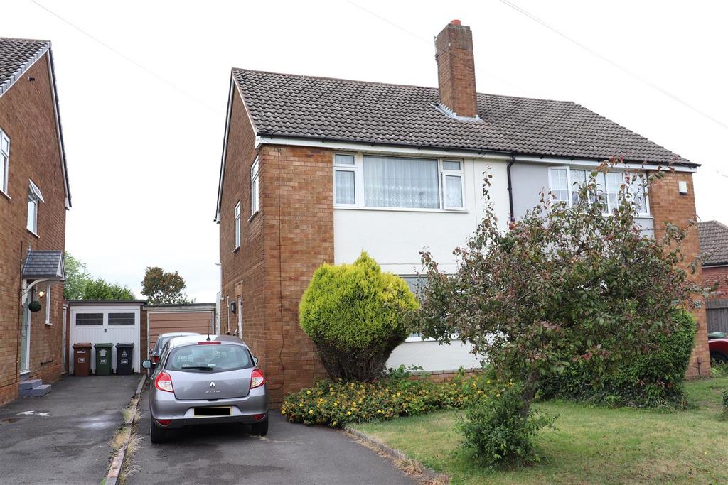 Whetstone Lane, Aldridge 4 bed semidetached house for sale £309,950
