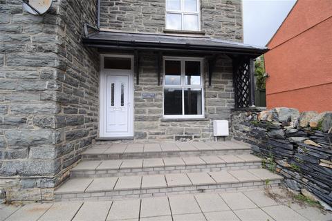 3 bedroom house for sale, Glanypwll Road, Blaenau Ffestiniog