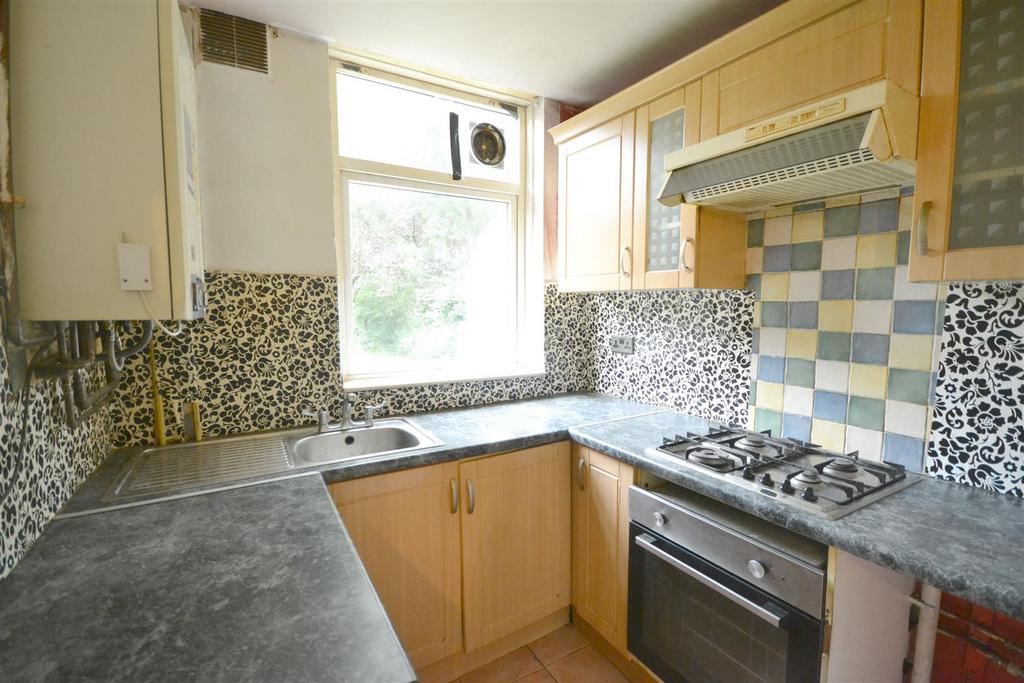 Fitted kitchen