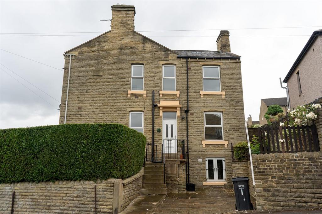 Lee Street, Brighouse 3 bed character property for sale £219,950