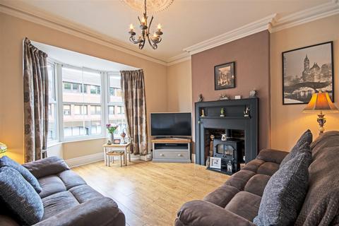 3 bedroom house for sale - Victoria Road, Sutton Coldfield