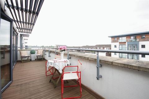 2 bedroom apartment for sale, Wilton Court, Southbank Road, Kenilworth, CV8 1RX
