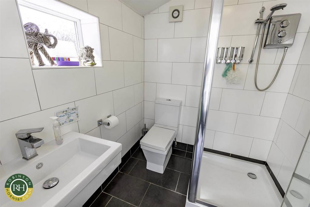 Ensuite