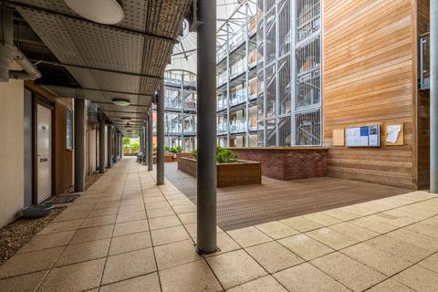 201 Armidale Place, Bristol, BS6 5BQ