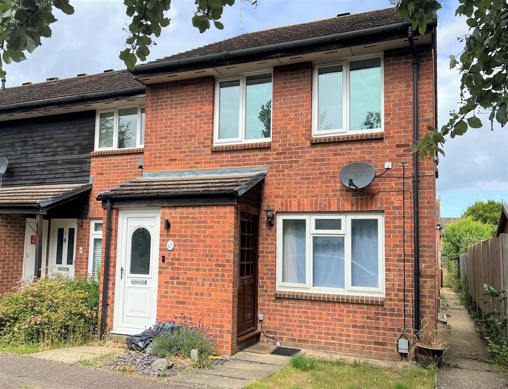 Ramblers Way, Welwyn Garden City AL7 1 bed apartment £1,095 pcm (£253 pw)