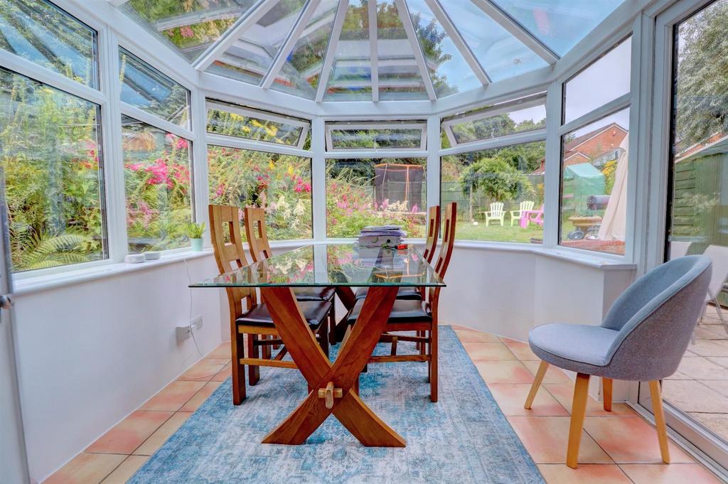 Woodland Park, Northam, Bideford 3 bed detached house £355,000