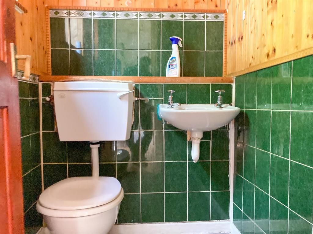 Ground Floor WC