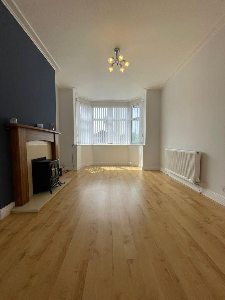 Southbourne Road, Blackpool, Lancashire 3 bed semidetached house £