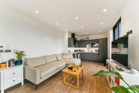 2 bedroom penthouse to rent, Ward Road, Tufnell Park, N19