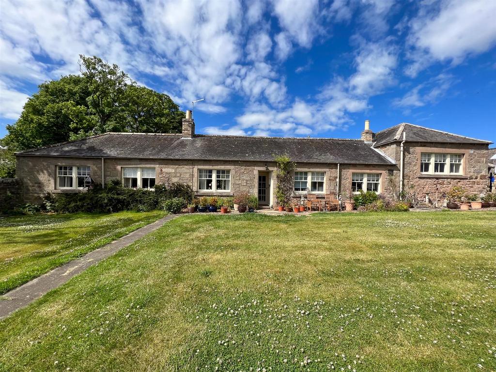 Duddo, BerwickUponTweed 3 bed cottage £700 pcm (£162 pw)
