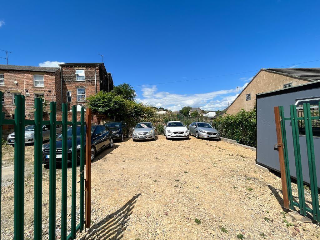 Carpark1.jpg