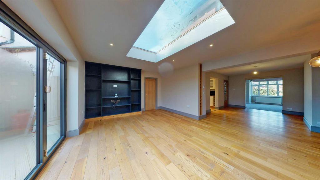 Luciefelde Road, Shrewsbury 3 bed semidetached house for sale £525,000