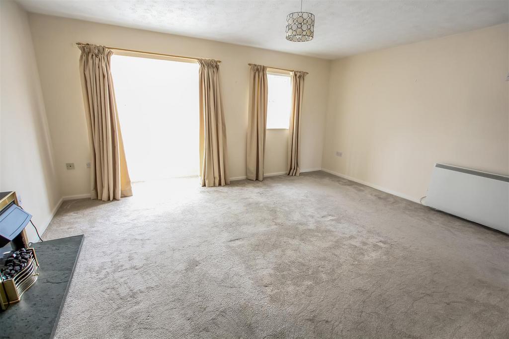 Applegarth Court, Northallerton 2 bed retirement property £109,950