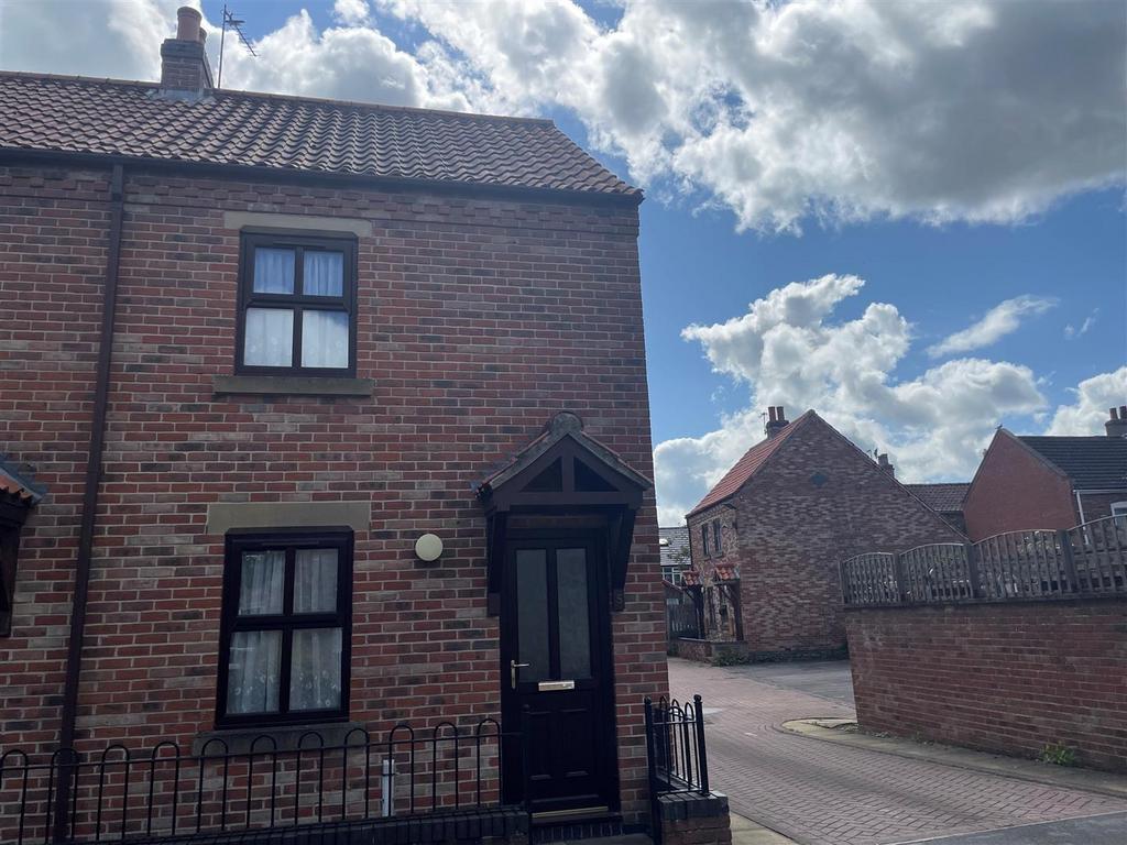5 Church View, Pem Lane, Pocklington 2 bed house £650 pcm (£150 pw)