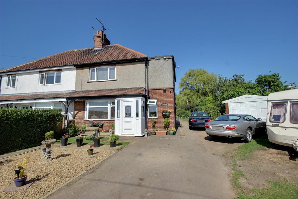 Ellerker Lane, South Cave 4 bed semidetached house for sale £395,000