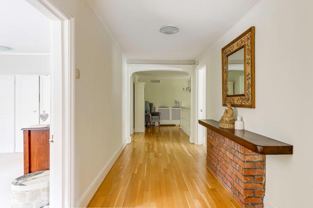 Cheyne Lodge 11.jpg