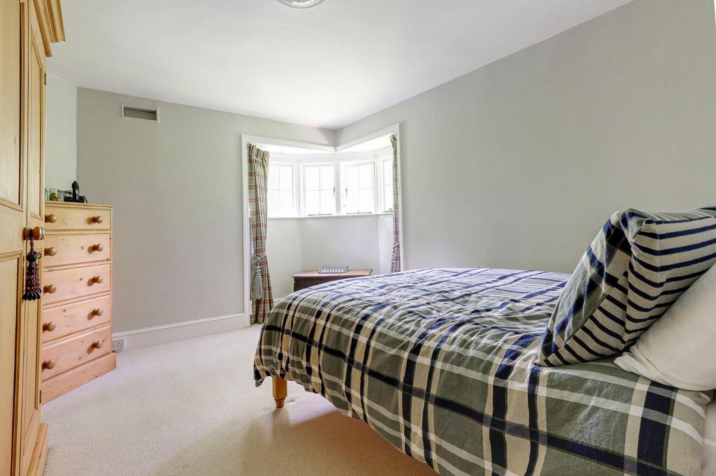 Cheyne Lodge 6.jpg