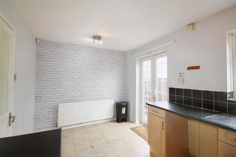 10 Birchfield Crescent, Dodworth, Barnsley, S75 3NZ