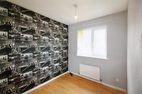 10 Birchfield Crescent, Dodworth, Barnsley, S75 3NZ