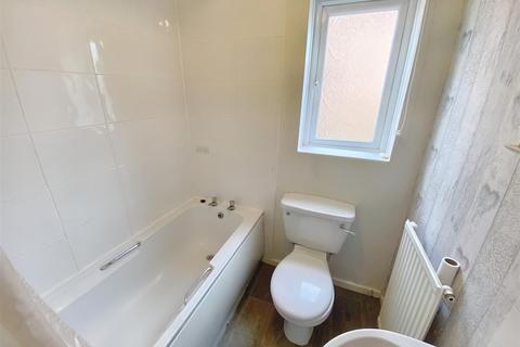 10 Birchfield Crescent, Dodworth, Barnsley, S75 3NZ