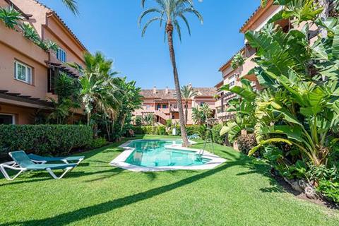 5 bedroom penthouse, Las Lomas del Marbella Club, Marbella, Malaga