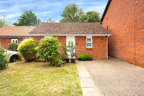 16 Middle Pasture, Werrington, Peterborough, PE4 5AU