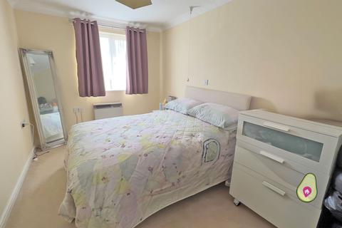 1 bedroom flat for sale - Reading Road, Pangbourne, Reading, Berkshire, RG8 7HS