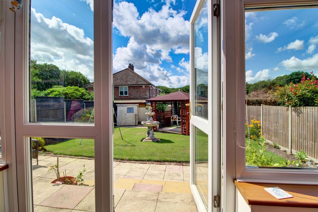 St. Bernards Road, Whitwick, LE67 2 bed bungalow £240,000