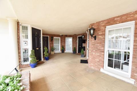 3 bedroom terraced house for sale, The Square, Ringley Chase - M45 7UL
