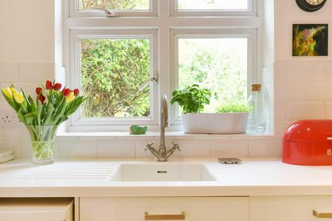 21a Wood Vale, London, SE23 3DS